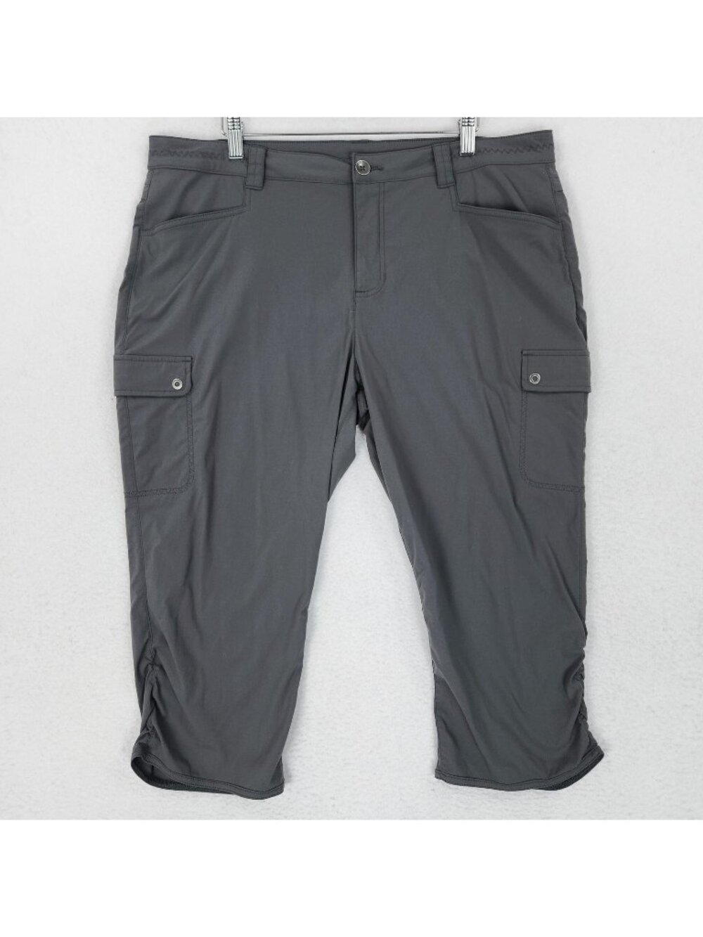 Eddie Bauer Pants Womens 18 Gray Capri Nylon Cargo Stretch Ruched Travel Outdoor